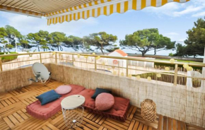 Stunning apartment in Miami Platja with Outdoor swimming pool, WiFi and 3 Bedrooms